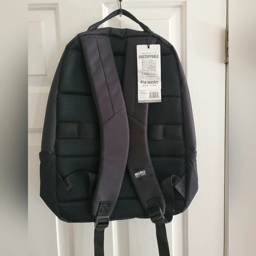 Solo New York Gravity A/D 15.6 inch Backpack